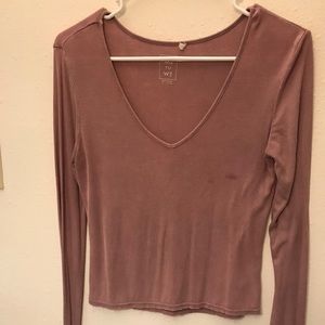 v-neck cropped long sleeve